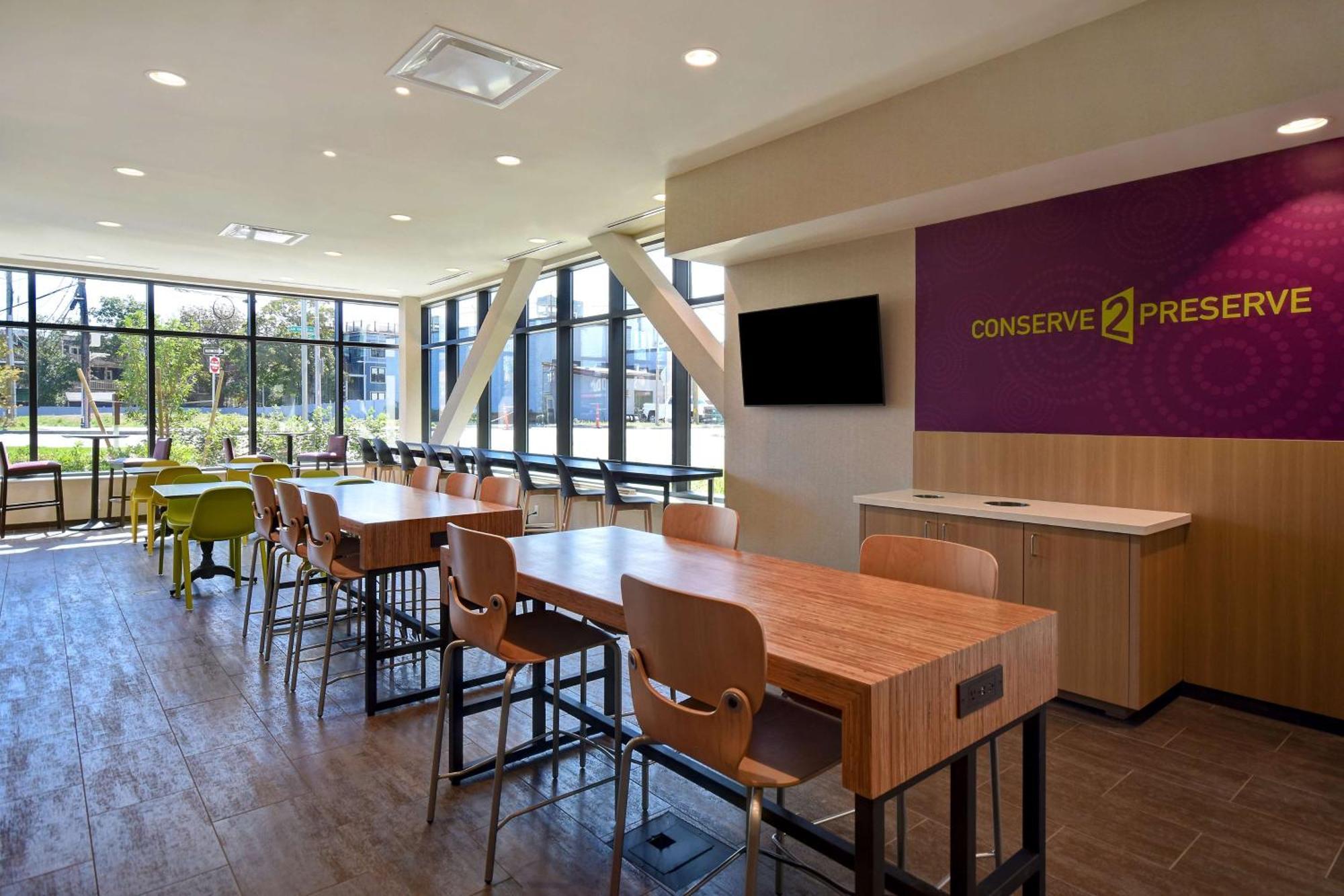 Home2 Suites By Hilton Boston South Bay Exteriér fotografie